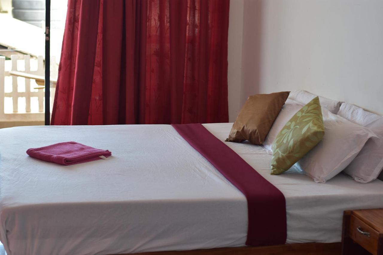 Packbag Beach Hotel Kovalam Eksteriør bilde