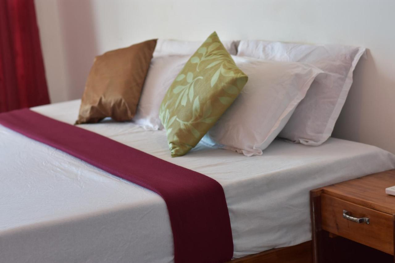 Packbag Beach Hotel Kovalam Eksteriør bilde