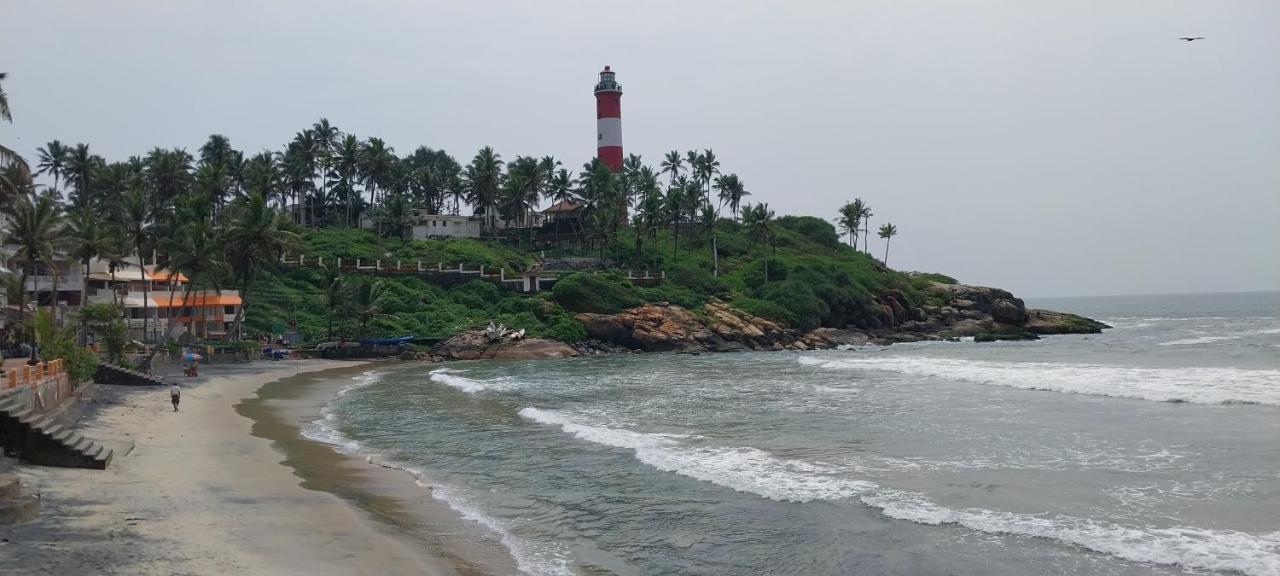 Packbag Beach Hotel Kovalam Eksteriør bilde