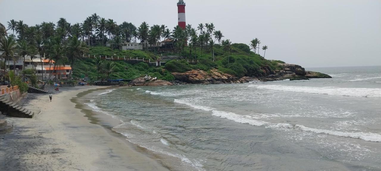 Packbag Beach Hotel Kovalam Eksteriør bilde