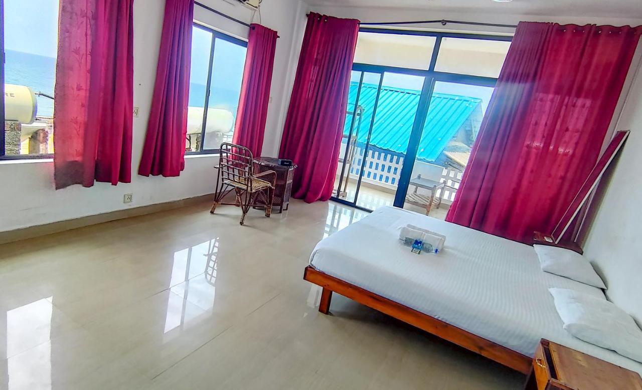 Packbag Beach Hotel Kovalam Eksteriør bilde